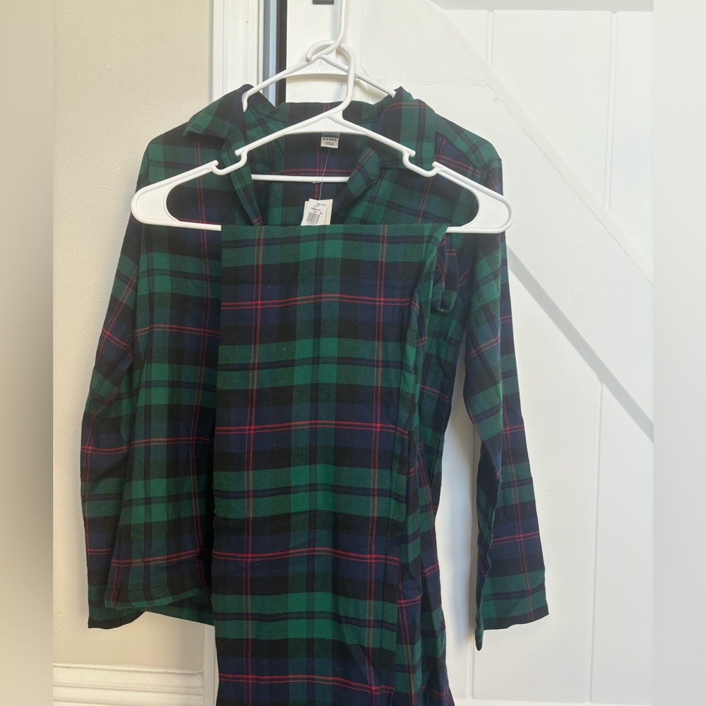 Brand new Old Navy tartan Plaid pajama set youth XL